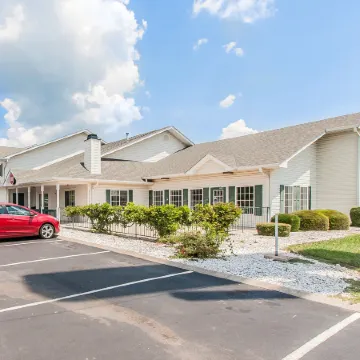 Econo Lodge Inn & Suites