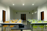 M Hotel - 2-Star