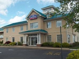 Howard Johnson by Wyndham Toms River