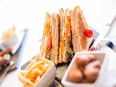 料理 THB ロスモリノス - 大人専用の写真