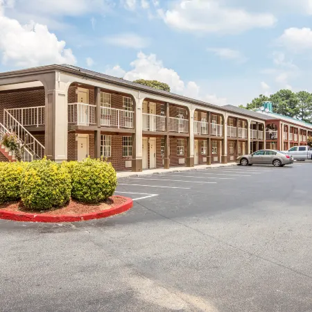 Quality Inn Atlanta Northeast I-85