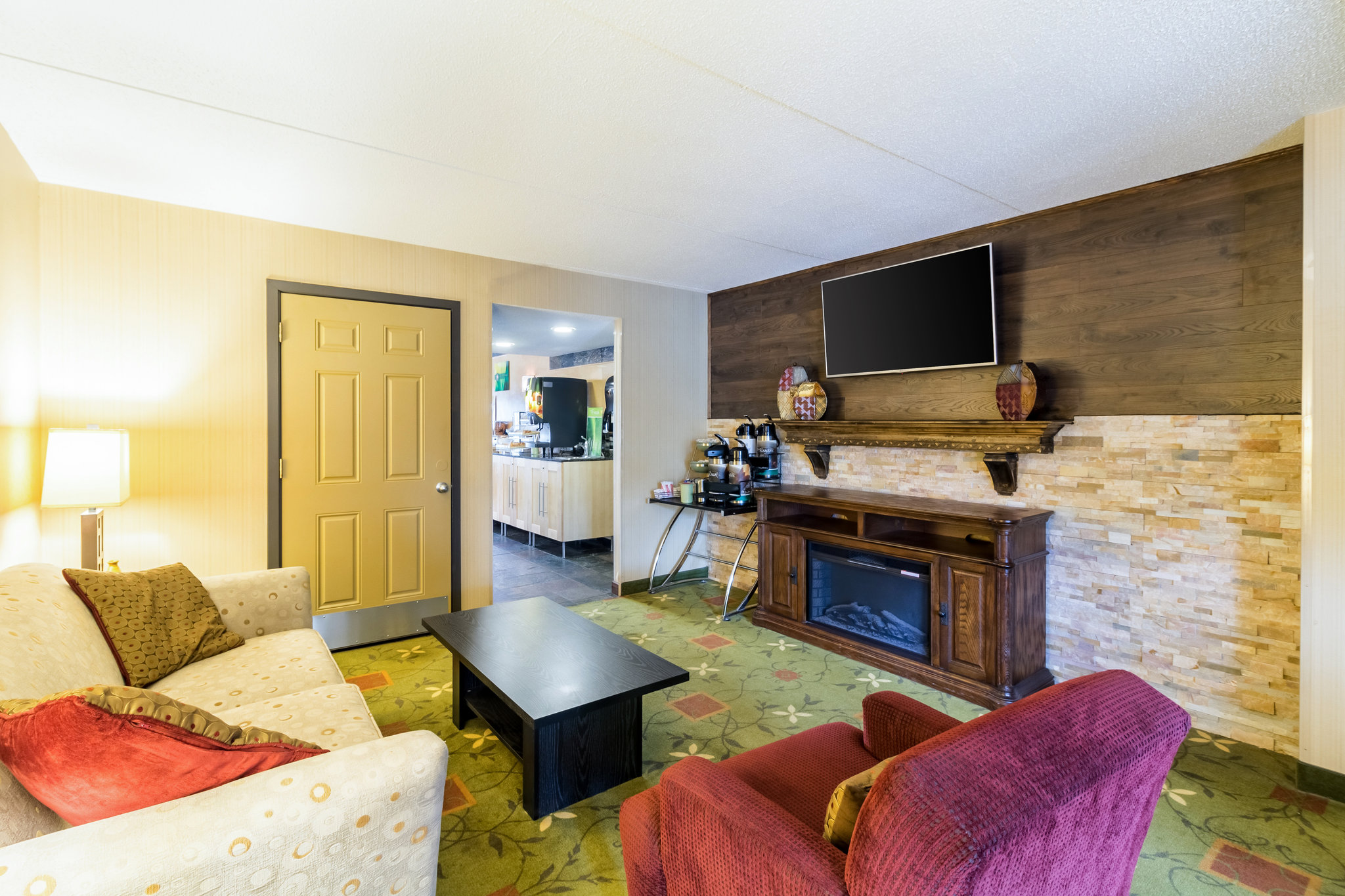 Quality Inn & Suites Mayo Clinic Area