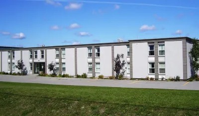 Ramada by Wyndham Timmins Hotels in der Nähe von Université de Hearst campus De Timmins