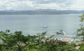 Hotel Colono Beach