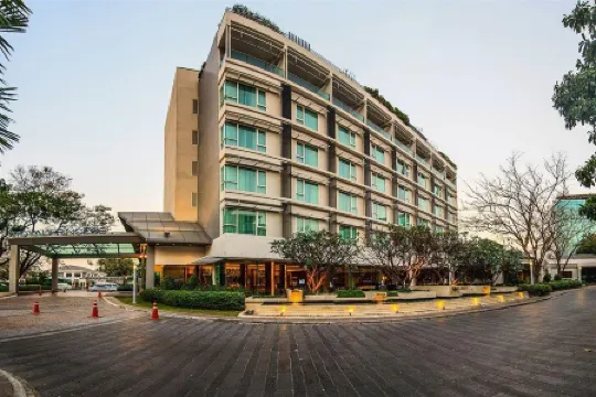 Royal Princess Larn Luang