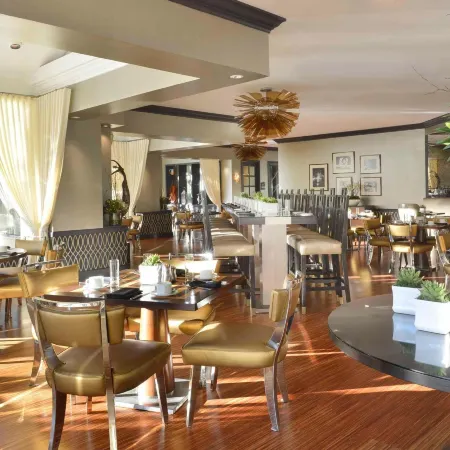 Avenue of The Arts Costa Mesa, a Tribute Portfolio Hotel