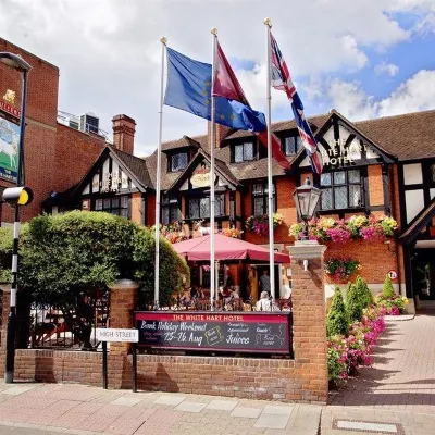 The White Hart Hotel Hotels near Hampton Wick