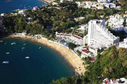 Sierra Mar All Inclusive at Tesoro Hotels in Manzanillo