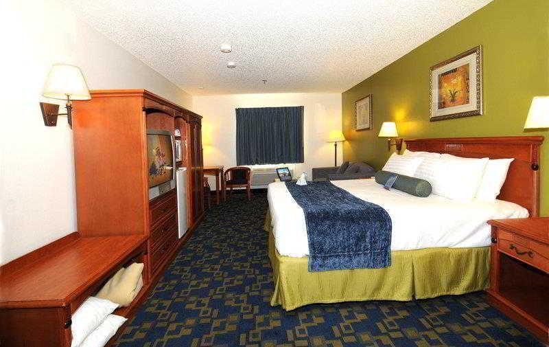 Best Western Antelope Inn & Suites