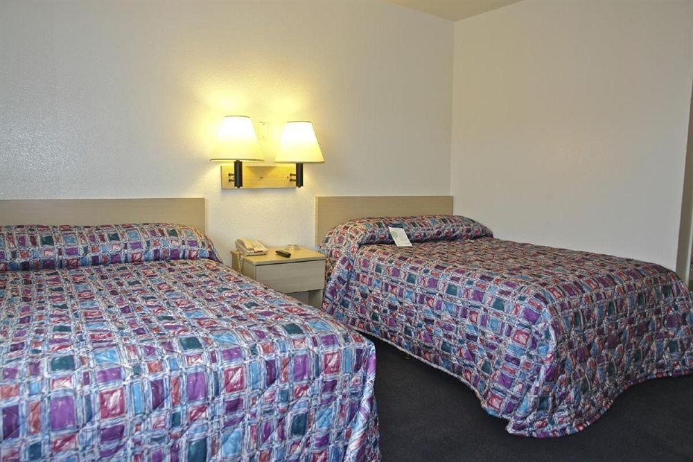 Americas Best Value Inn East Peoria