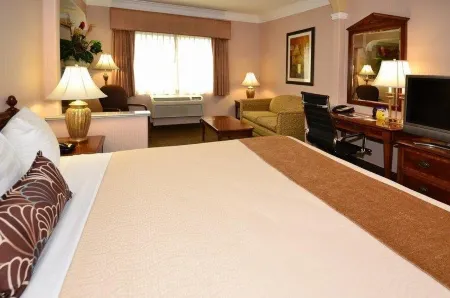 Best Western Plus Suites Hotel - Los Angeles LAX Airport