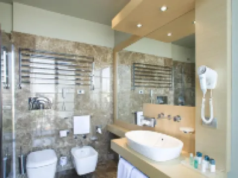 UNA ホテルズ ナポリ ナポリのホテル