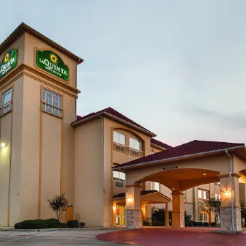 La Quinta Inn & Suites by Wyndham Waxahachie