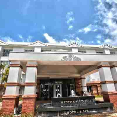 The Riverside Hotel Hotel Exterior