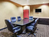 La Quinta Inn & Suites by Wyndham Jacksonville TX Hotels in Jacksonville