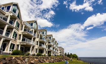 Beacon Pointe on Lake Superior