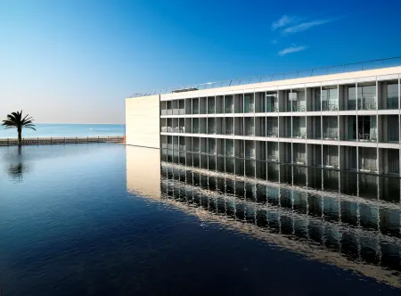 Le Méridien Ra Beach Hotel & Spa