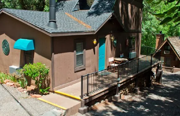 橡樹溪露台度假酒店