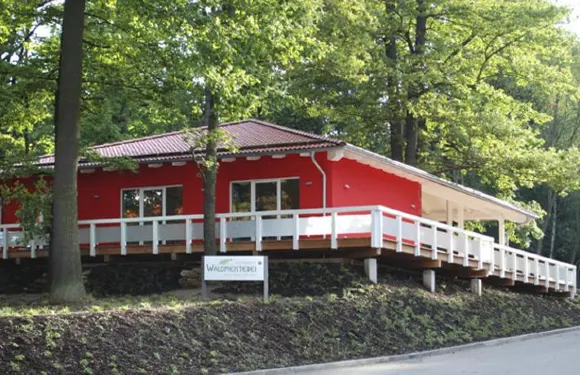 瓦爾德米斯特爾餐廳酒店