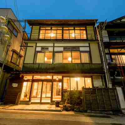 Aibiya Hotel Exterior