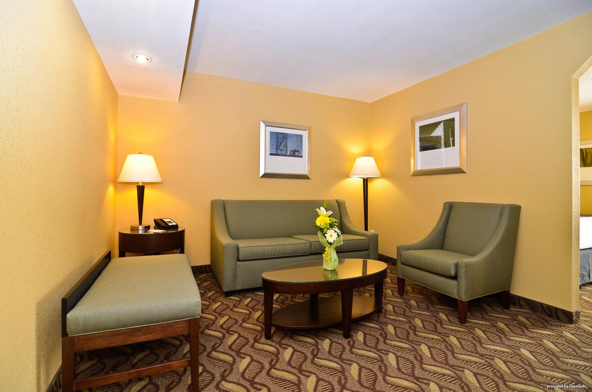 Clarion Inn & Suites