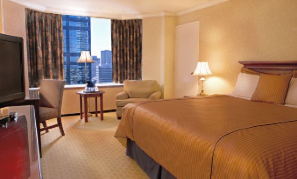 Sandman Signature Edmonton Downtown Hotel