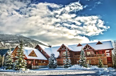 Glacier House Hotel & Resort Hotels in Columbia-Shuswap B