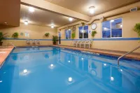 Holiday Inn Express & Suites 1000 ISLANDS - GANANOQUE by IHG