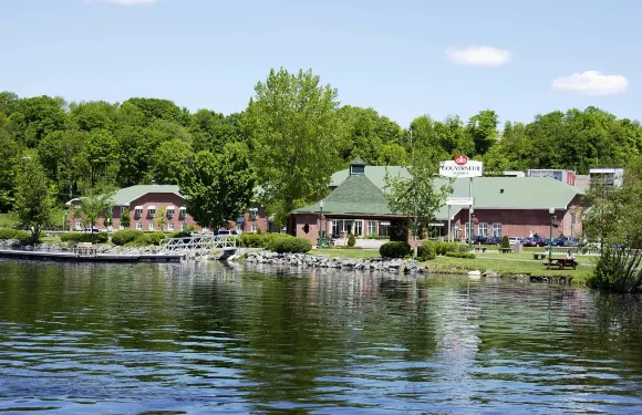 舍維寧根活力酒店