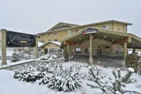 Prestige Mountain Resort Rossland Hotels in Trail