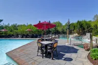 Homewood Suites by Hilton Mont-Tremblant Resort - Rooftop Pools