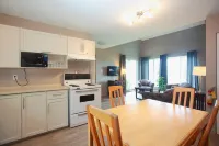 Centre de Villégiature DAM-en-Terre Hotels in Alma