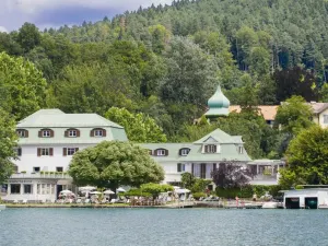 Strandhotel Kärntnerhof