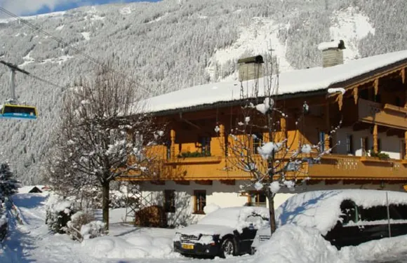 約翰尼斯蘭德豪斯酒店