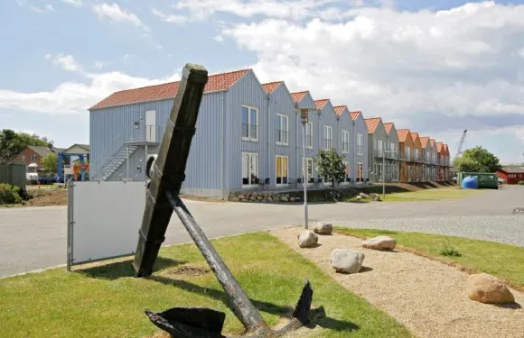 魯茲克賓港酒店公寓