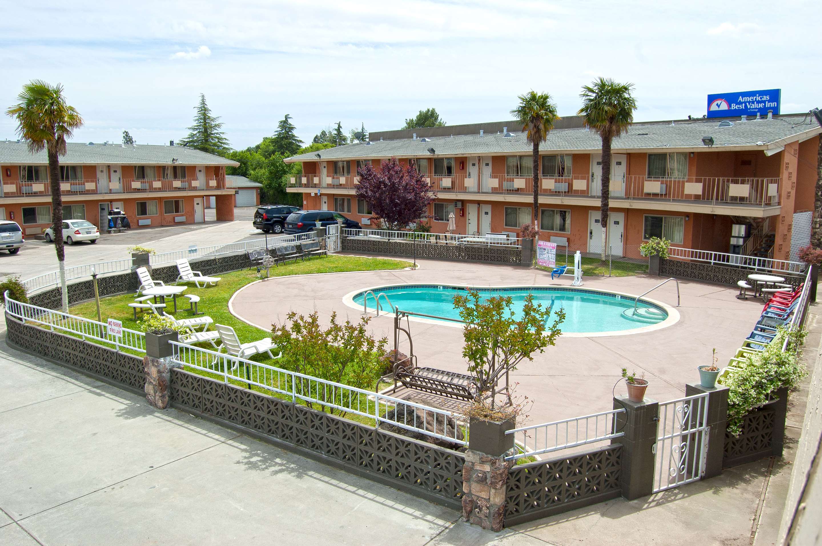 Americas Best Value Inn Red Bluff