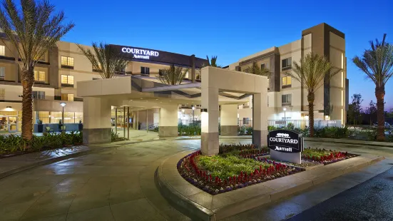 Courtyard Long Beach Airport