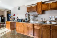 Days Inn by Wyndham Thornton Hotels in Northglenn