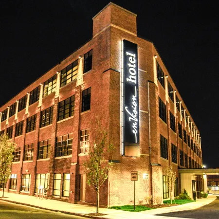 EnVision Hotel Boston-Everett