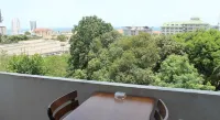 Hillside Resort - Scenic