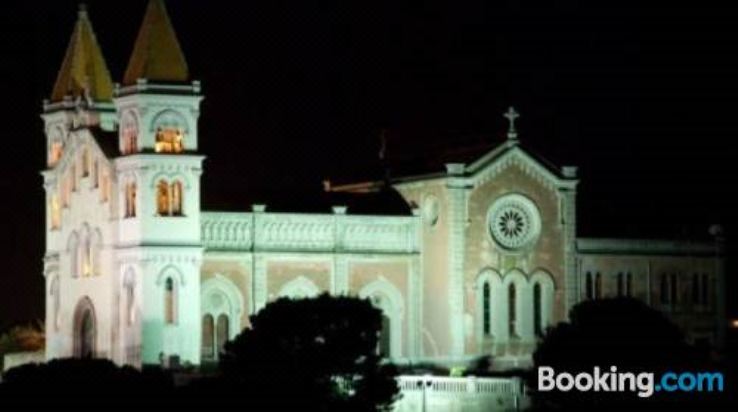 Luxury Country House Villa in Messina Sicily - Hizvo