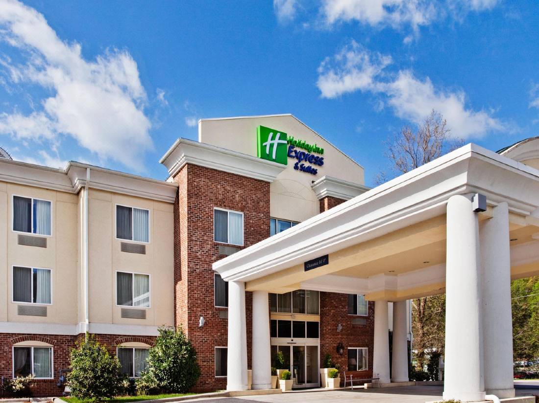 cheapest hotels in calhoun ga