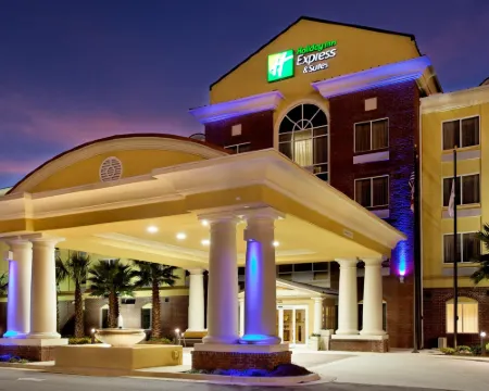 Holiday Inn Express & Suites CRESTVIEW SOUTH I-10 by IHG Hotels in Crestview