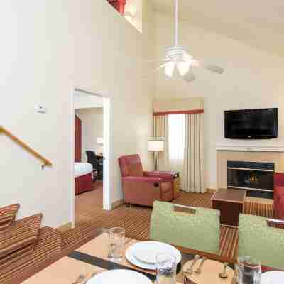 Residence Inn Chicago Deerfield Rooms