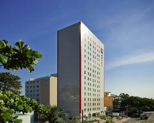Ibis Rio de Janeiro Barra da Tijuca โรงแรมใกล้หาด Joatinga Beach