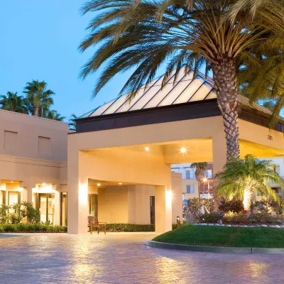 Courtyard Irvine John Wayne Airport/Orange County Hotels near William R Mason Regional Park