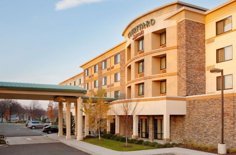 Courtyard Paramus