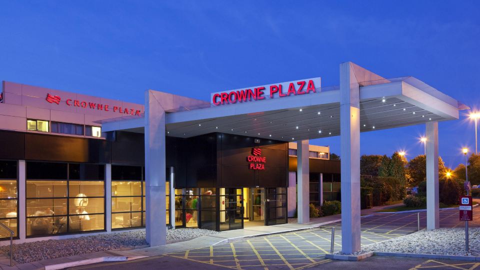 Crowne Plaza MANCHESTER AIRPORT by IHG