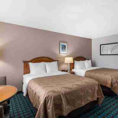 BaySide Inn & Suites Eureka Rooms