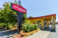 Econo Lodge Hotels in Fairfield